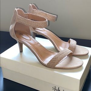 👡 cute Style & Co. strappy heeled sandal 👡